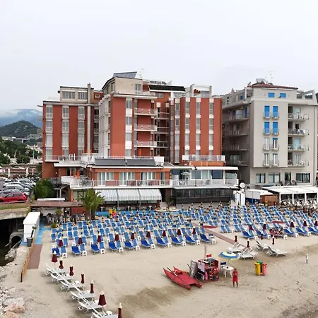 Hotel & Stella Maris Pietra Ligure