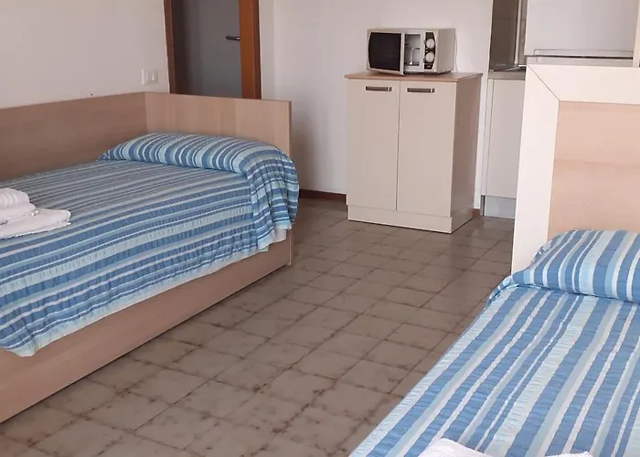 & Stella Maris Otel 3*