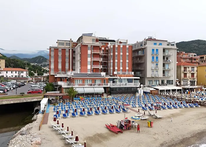 Otel & Stella Maris Pietra Ligure
