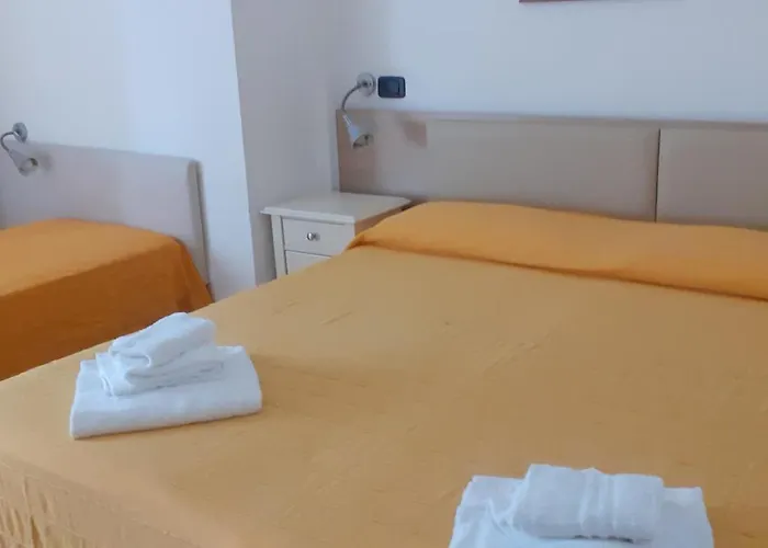 & Stella Maris Otel 3*